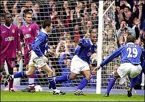 HDstevo's tweet photo. Best day in football for me @_mattpiper @Muzzie06 http://t.co/hLHEKA4Z