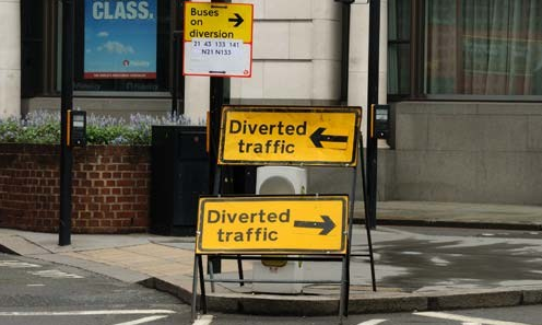 CarStatusCheck's tweet image. SIGN OF THE TIMES | Hopefully the snowy roads haven't led you to any confusion like this!