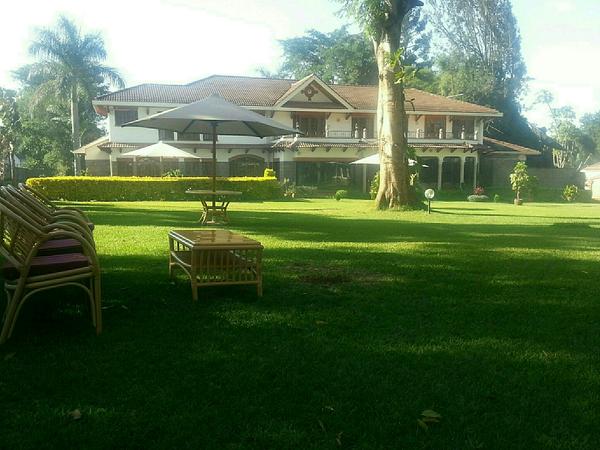 LarryMadowo tweet picture