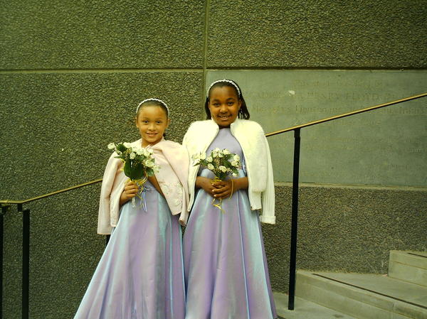 MelisaWelch's tweet image. darker when i was younger :( but ahh being a bridesmaid at my god father and god mother's wedding :D #imaalien