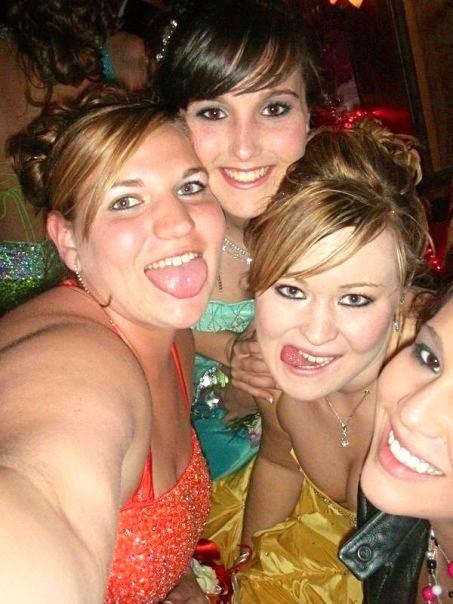 tesknichols's tweet image. #tbt #prom2009 #friends #love @Porter21K