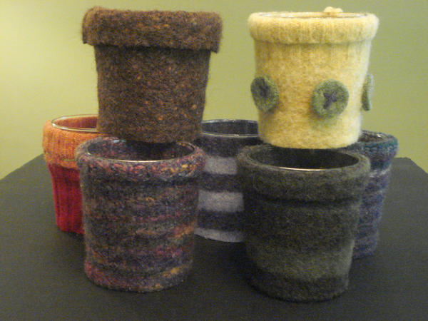 TheHoleThing's tweet photo. Lines of Beauty is having a felted wool candle votive give-away:

http://t.co/ccbIZiju http://t.co/v2xtIUi8