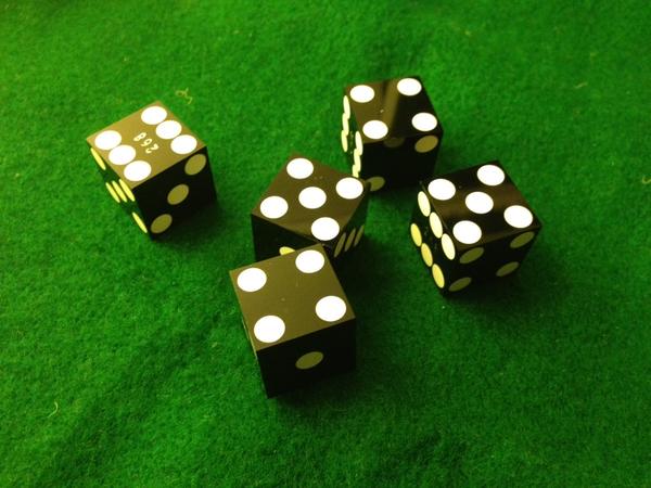 mongo_666's tweet photo. Black dice for death checks. http://t.co/bAxidj6X