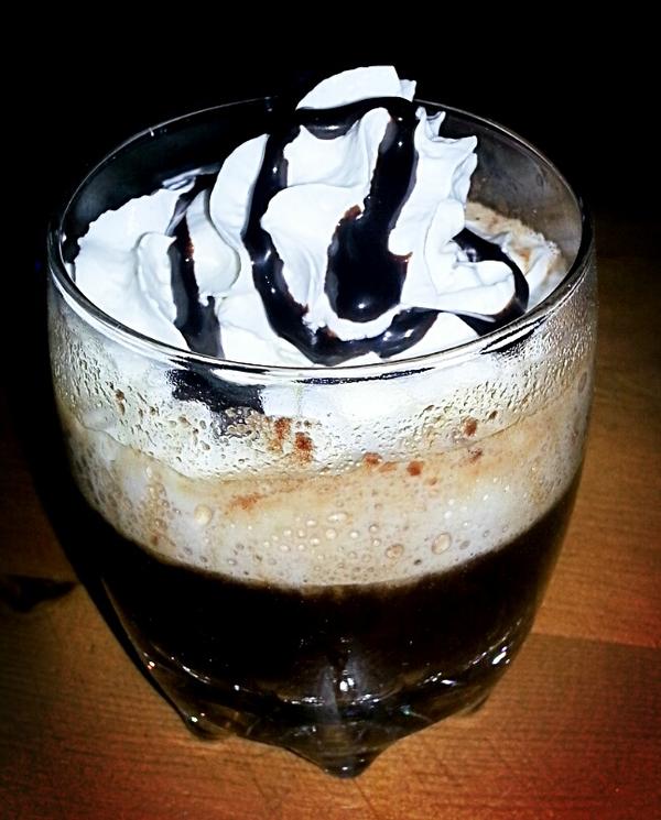 discobarXS's tweet photo. Prueba nuestro Capuccino!! http://t.co/Qxgie3x7