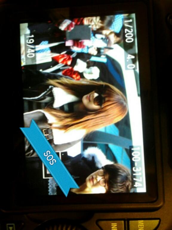 [PIC][25-01-2013]SNSD xuất hiện tại toà nhà của KBS để ghi hình cho chương trình "Music Bank" vào hôm nay BBarJ6ZCQAAuPnp