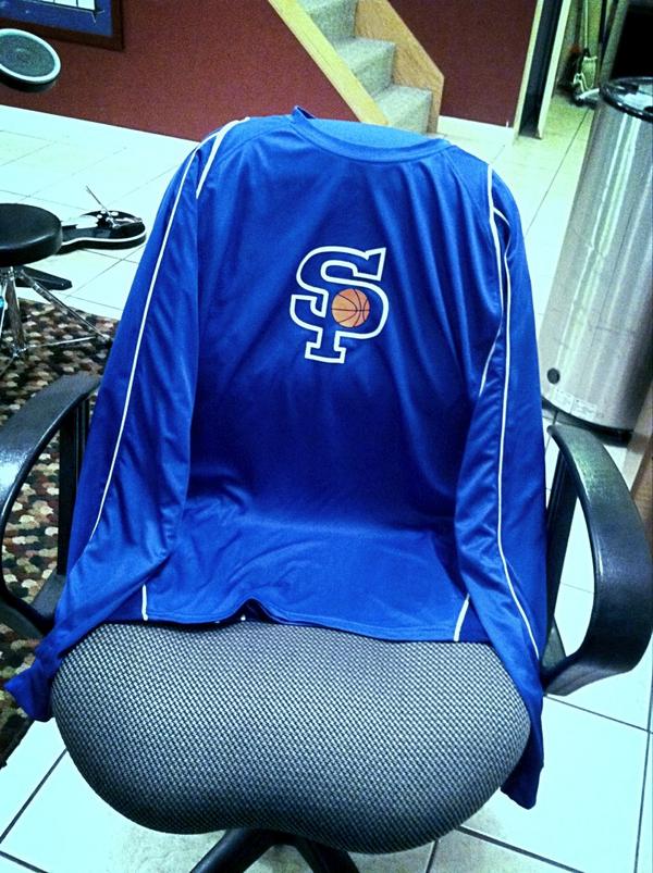 brian_rackliffe's tweet image. 😍😍 long sleeve shooters, thank you @Chad_Lobo #falcongear #bedifferent #passion #SPbasketball