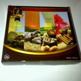 <a href="/CiledugUpdate/">Ciledug Update</a> numpang lapak min .. Utk pecinta coklat, cobain yukk coklat kurma dgn 4 varian isi. dijamin yummy  :)