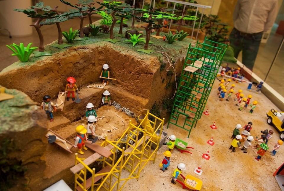 playmobil archaeologist