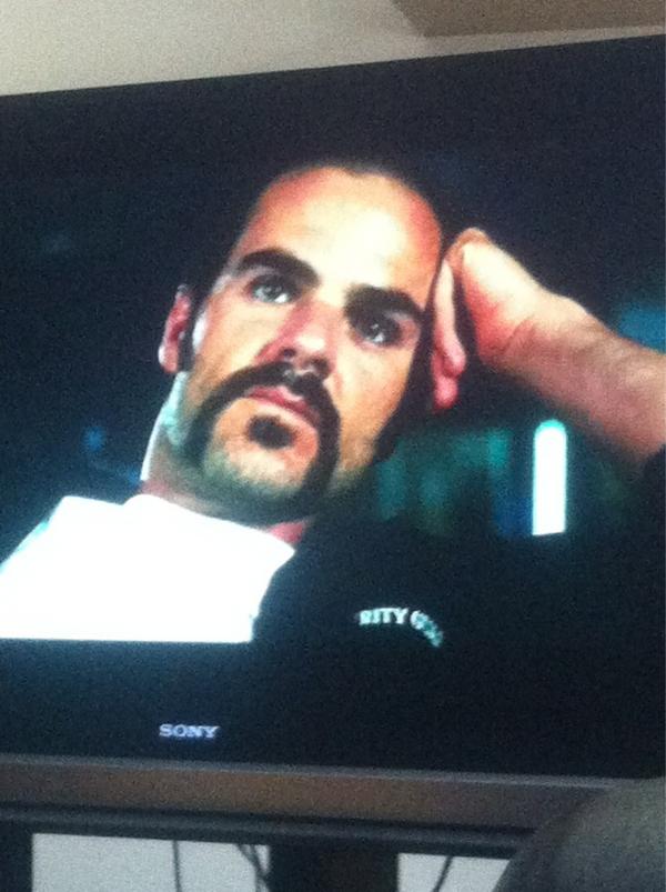 _dancarpenter's tweet image. Hahaha, I'm really sorry @mikeevanssg1 but is this your long lost brother? #splittingimage #mikewithabeard