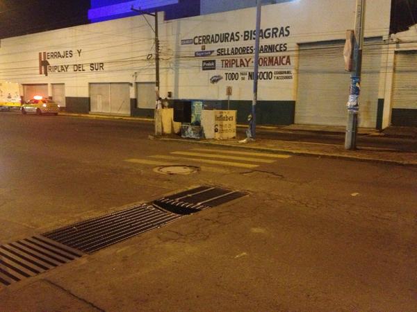 EnocFdz's tweet photo. @Salvador_Manzur @mpiobocadelrio hay un hoyo en la rejilla del drenaje en la calle urano frentea pemex, gracias xapoyo http://t.co/OopdoDIH