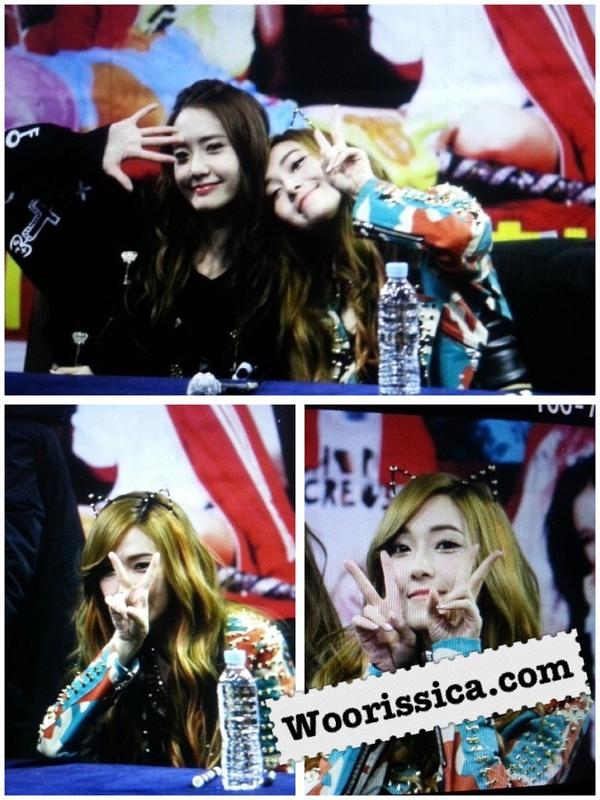 [PIC][26-01-2013]Yuri - SeoHyun - Sunny - YoonA và Jessica xuất hiện tại buổi ký tên cho fan hâm mộ vào tối qua BBdRWMbCMAE5YeR