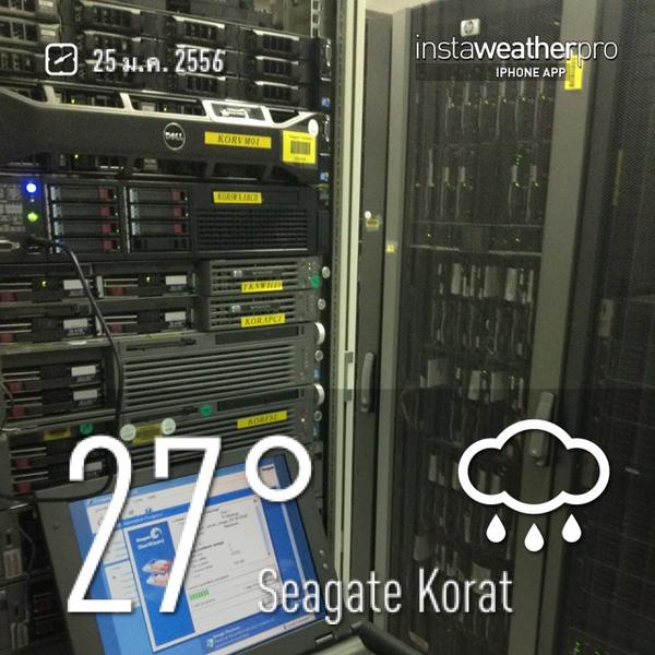 ArthitBunditput's tweet photo. #instaweatherpro app http://t.co/QzLZR0Q7 #weather now in # http://t.co/4cRzbHPT