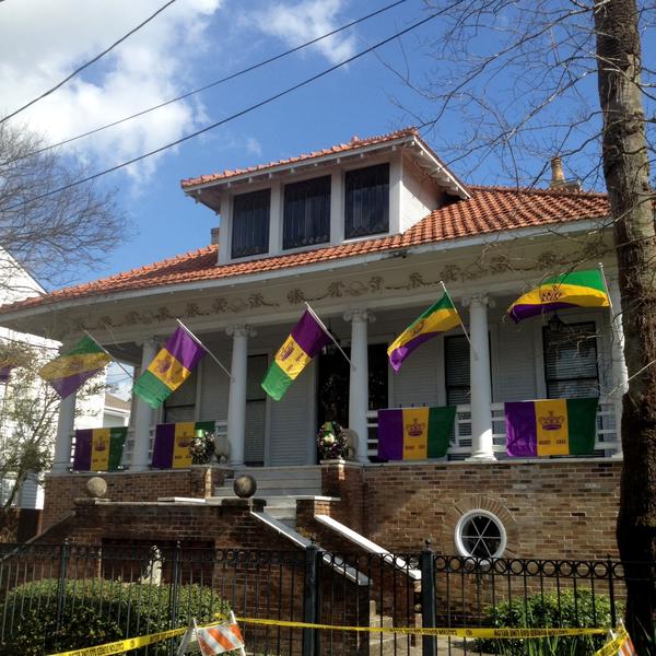 This #NOLA house is all ready for #MardiGras and so are we! Can't wait for parades tonight!