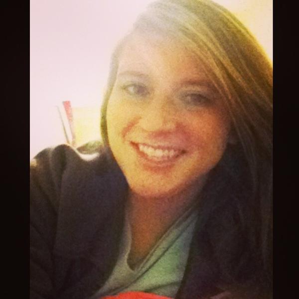 Autumn7smith's tweet photo. “@DJarboe11: Hope everyone has a wonderful day 💋💋💋 http://t.co/QQekT2tWm7”

I bet u drive the guys WILd!!!