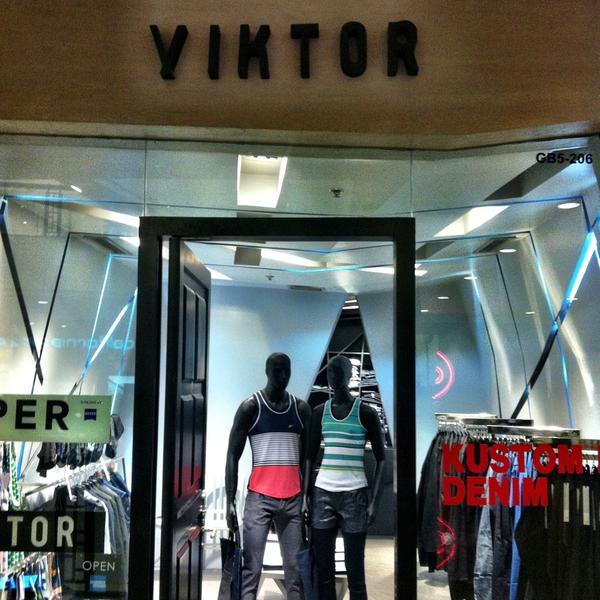 Flash_Apparel's tweet photo. FLASH!
Now on SALE! 
VIKTOR Greenbelt 5 2f Ayala Center Makati City tel: +63 917 810 1130 http://t.co/xqo8gJSp