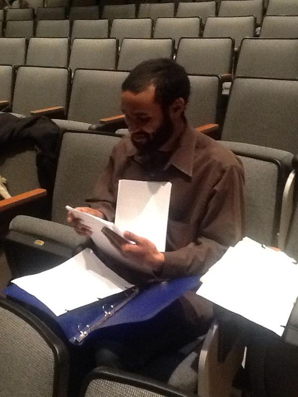 yesandcamp's tweet image. Er'day he's #shuffflin' #StageManagerProblems #WinterSortOfThing
