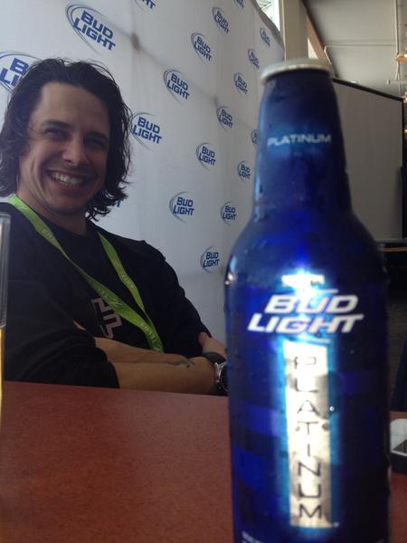 KWCorbett's tweet photo. Bud Light Platinum après ski in Whistler. #makeitplatinum http://t.co/CMpDBH1w