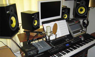 Lone_eyo's tweet photo. Cooking a new song up...its gon' be dance all thru¤ http://t.co/rG5Rbgfe