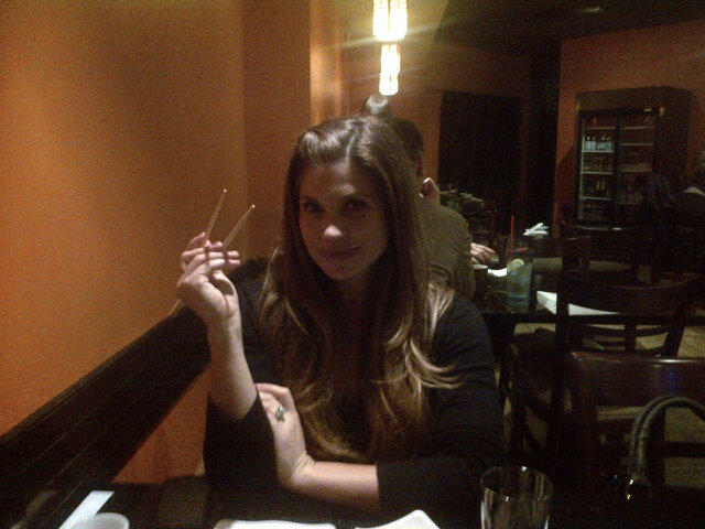 BBgL0NmCcAAgYK4.jpg:large