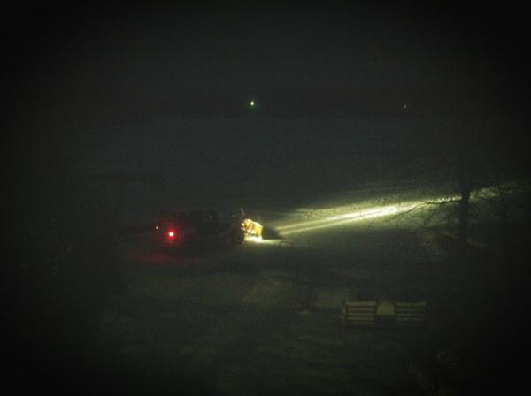 UpYourKilt76's tweet photo. Natasha said she wanted to plow the rink tonight. That worked out perfectly because I really wanted to do the dishes. http://t.co/kj1lJKbC