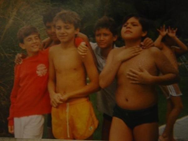 mistermosh's tweet photo. No mames, eras flaco mi @akoellilker jajaja @ivanbegona @RickyON http://t.co/5GfB5VGt