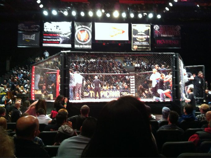 Atlantic city, home of the tropicana and the best cage fights! http://t.co/dqGoTkeC<a href="/tag/siswim"class="tags"><span>#siswim</span></a><a href="/tag/swimville"class="tags"><span>#swimville</span></a>