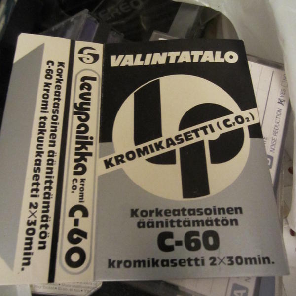 @PeikErhola chek this! #valintatalo #chrometape