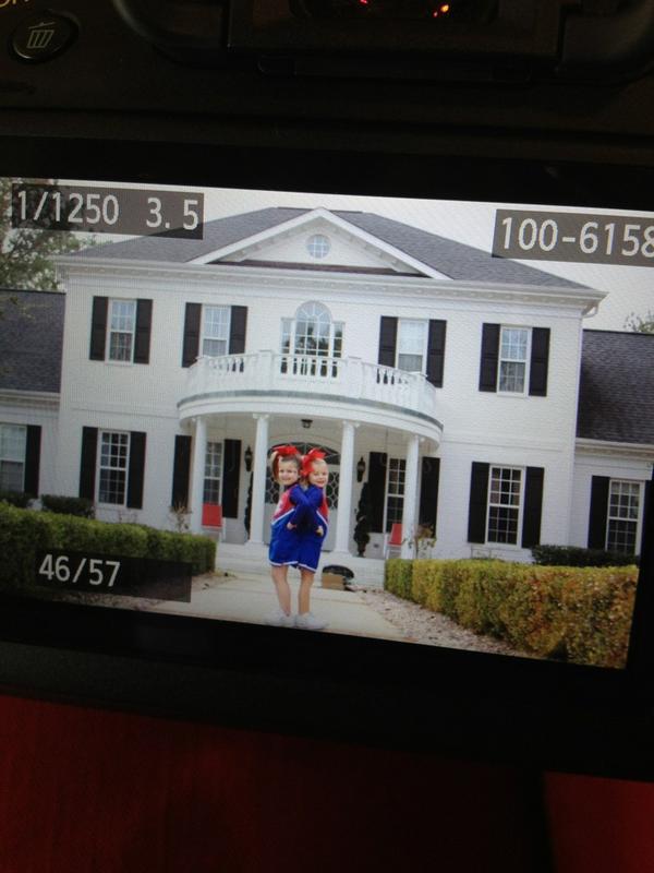 JesCateBrown's tweet photo. @SophiaBush our daughters LOVE one tree hill (just like their mamas) &amp; we stopped by the iconic B.Davis house today! http://t.co/UIr5c9E