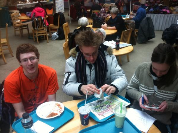 lordfin163's tweet photo. @163Rovers lunch n Meeting http://t.co/7Nx0O4Vu