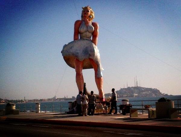 Ella esta lista para el #CarnavaldeMazatlán #YoSoySinaloa