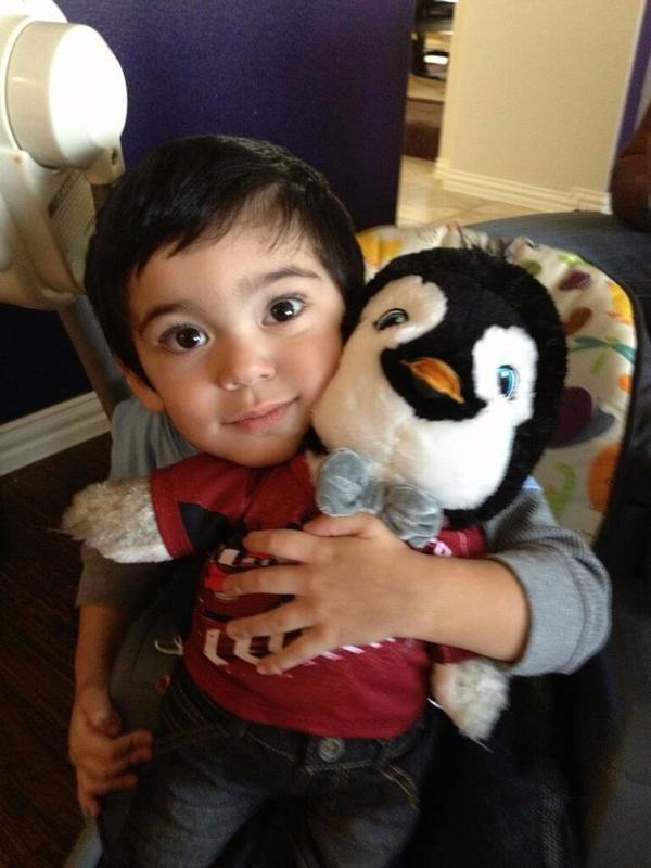 aReS0111's tweet photo. Look At my New favorite friend!!! http://t.co/1YHK74Sj