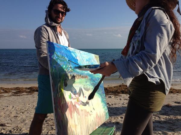 amieCurly's tweet image. #glorioussaturday in #miami w/ #bfi #weirdmiami