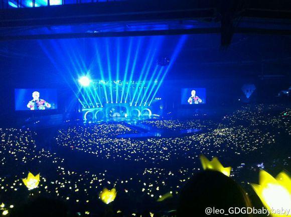[27/1/13][Fantaken] Concert cuối cùng trong ALIVE Tour 2012 ở Seoul BBm-JAKCEAEIFIa