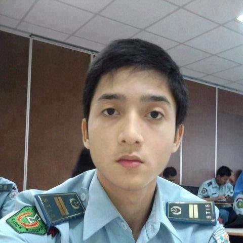 sigittop's tweet photo. Km yg difotoo, pacaran yukk"@GoodDaddy_jkt: RT @dick_licious: RT @aldiranasution: Suka.. http://t.co/dR7c5d9I"