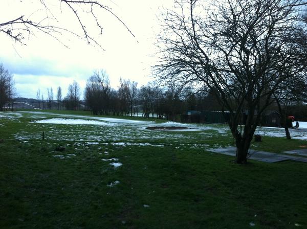 ianwalley's tweet photo. Snow has just about disappeared but is leaving some flooding. http://t.co/uJh1Mfxo
