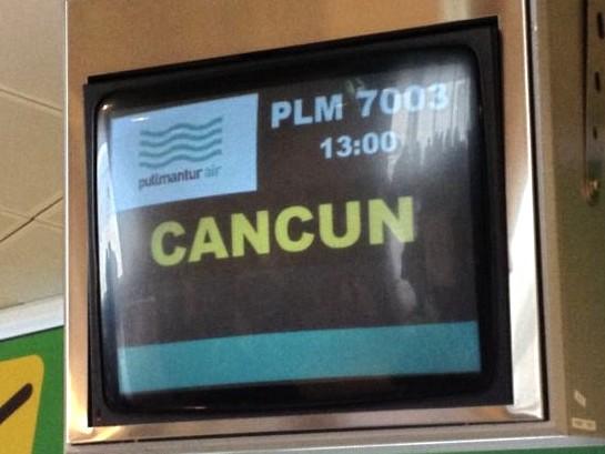 4MariaCarrion's tweet photo. Destino Cancún! 🍹🌴 http://t.co/9081DItU
