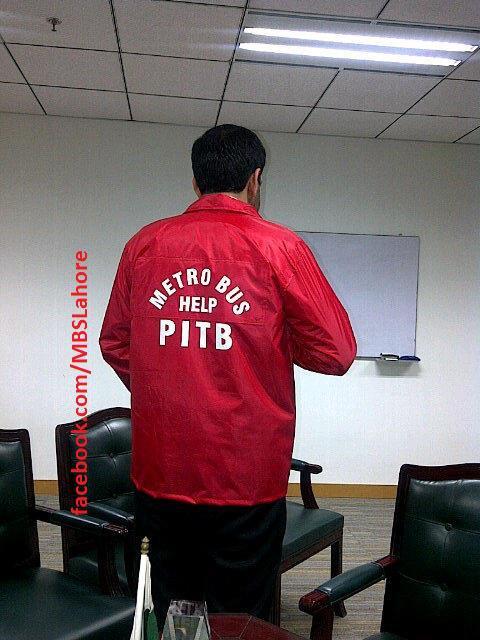 ZeshanMalick's tweet photo. Special Helpers to ensure people encounter no difficulties using the #MetroBusSystem
#PMLN Rocks http://t.co/7THDv1UO