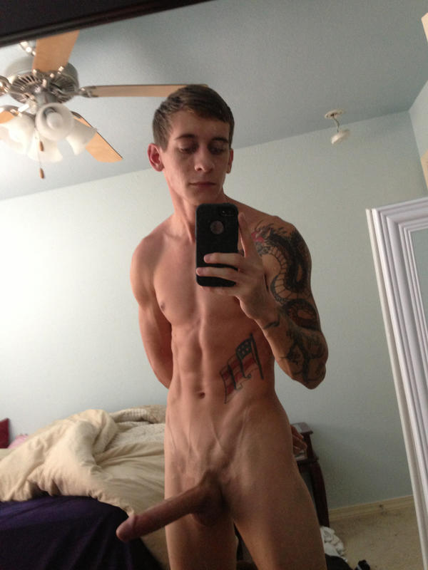 HunksStuds tweet picture
