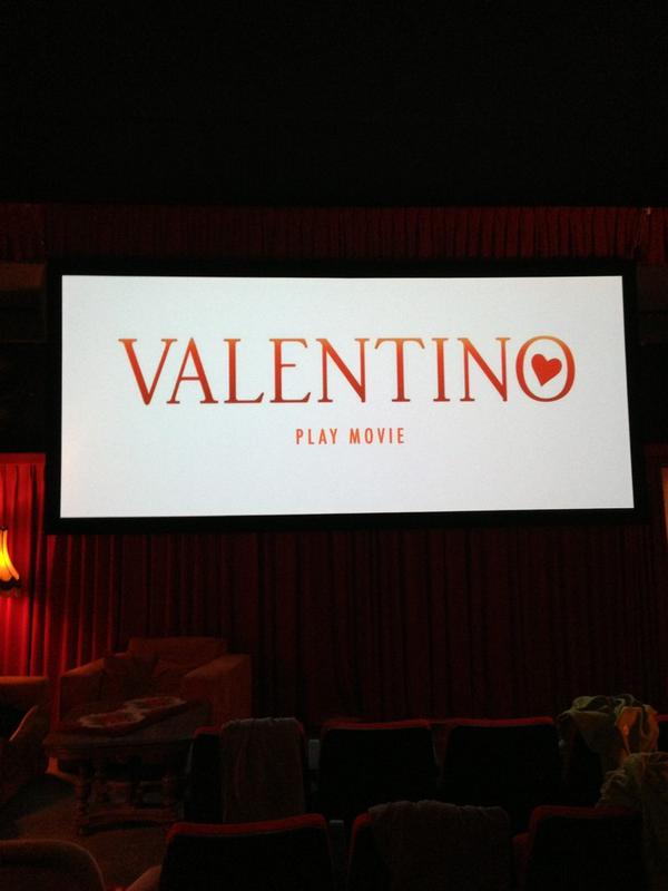 Samen met <a href="/Amhali/">Najib Amhali</a> kijken naar <a href="/Valentinodefilm/">Valentino</a>. We zijn benieuwd:-) In maart 2013 pas in de bioscoop!