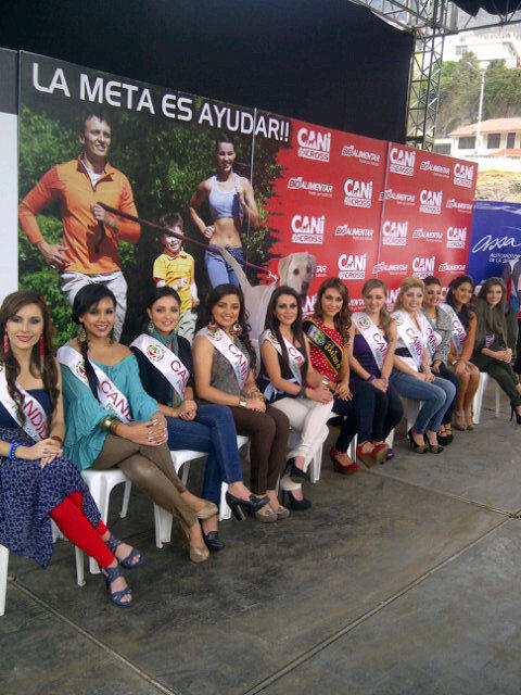 Ambato_lindo's tweet image. Las candidatas a Reina d Ambato realizaron la premiacion en la @CANicross_ec ya q la meta es ayudar ☑  //@SalitoMarin