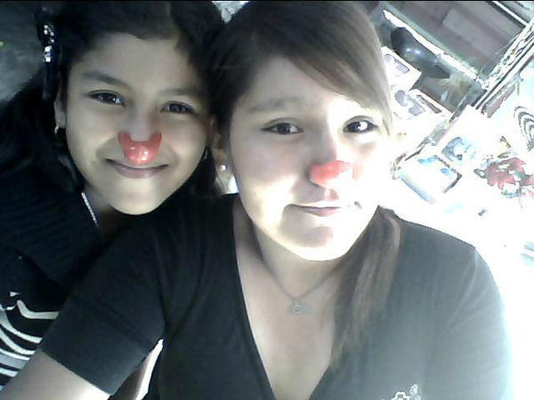 rakellytho0's tweet image. Yo y mi sorima...
Realmente Dolorosamente divertidas