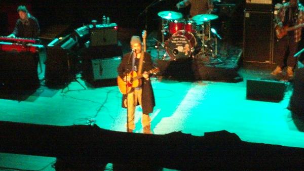 saraconnell's tweet photo. 1/25/13 #Lupos show. #citizencope Soooo good live!! http://t.co/6TMD4Wtt