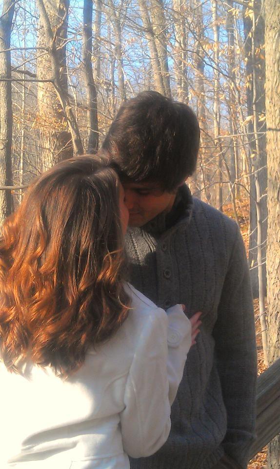 JLArmentrout's tweet photo. Kiss kiss #frigid http://t.co/DrwmRFX6