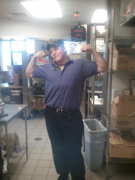 scumbagbriar's tweet image. Say hello to your new taco bell manager #samepay #morebullshit