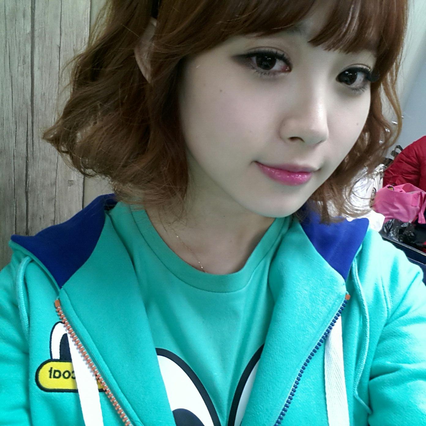 BBq0qwZCEAE_aBW.jpg:large