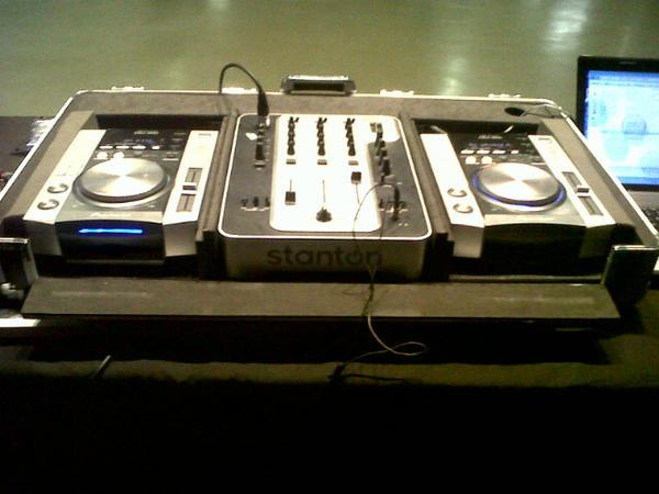 Soundboofers's tweet photo. http://t.co/ckhdJWNe