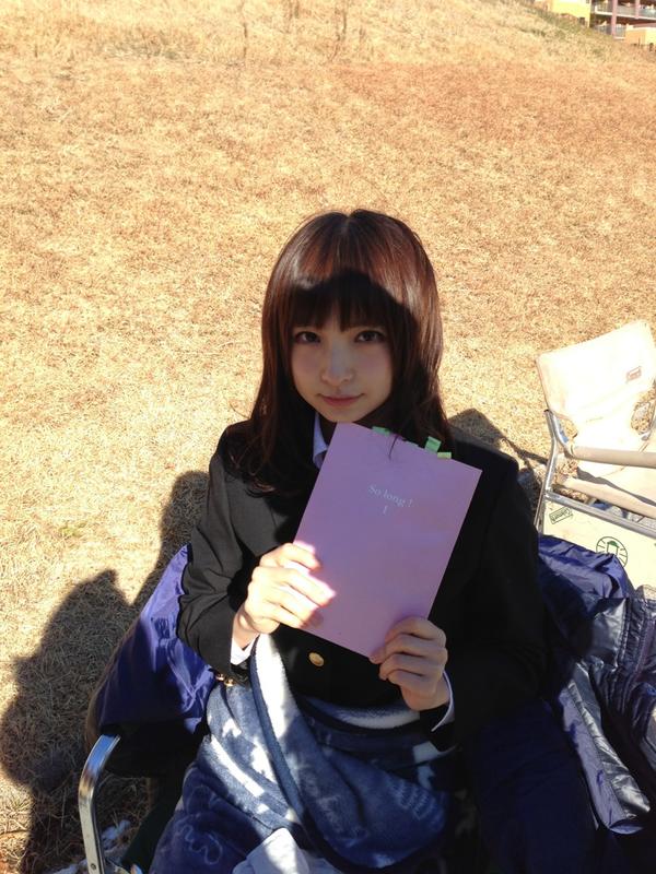 篠田麻里子 朝から撮影してたドラマ撮影 いま終わりました W So Long 淡い恋心に 青春 そして悲しく切ないストーリーです 年末から緊張してたのはこれだよね 笑 放送お楽しみに Oo 今から別の仕事へ いってまいる Http T Co