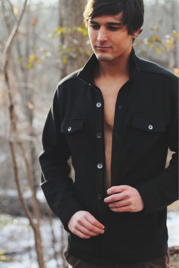 JLArmentrout's tweet photo. Look at what @Jenn_Rush is going through #frigid #smexy http://t.co/GJHqUVWc