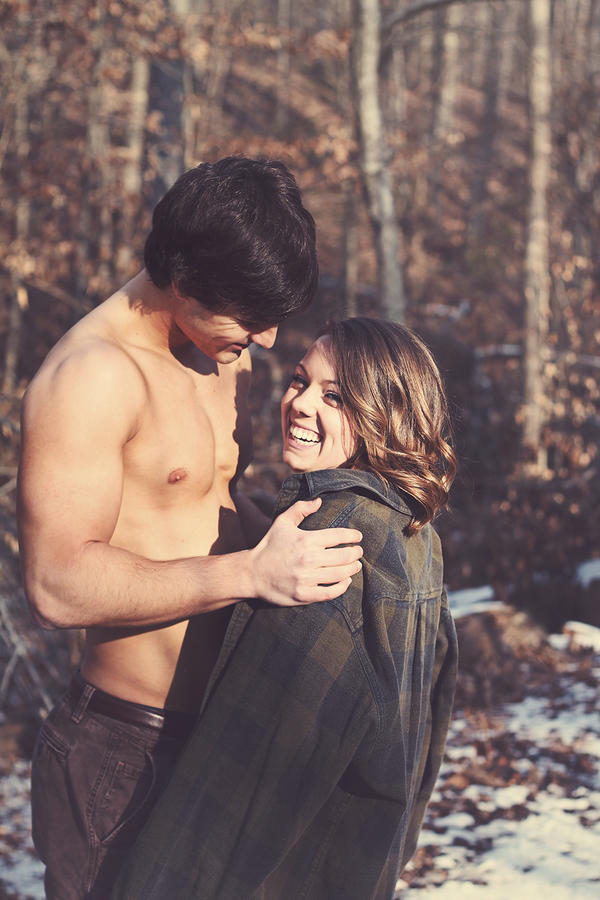 JLArmentrout's tweet photo. My fav pic of @TheRealAdamKuhn and @Susan_Sprout at the #frigid cover shoot from this weekend. You guys rocked this out http://t.co/ByM9XfsV