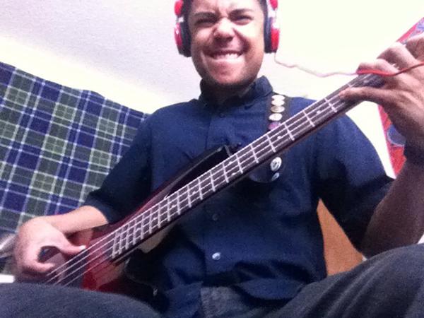 secondclasslc's tweet image. You can&apos;t see, but he&apos;s on the toilet... Doing exactly what you&apos;re thinking.